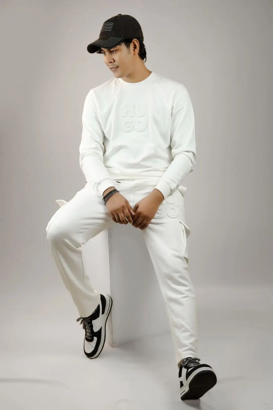 SWEATSHIRT + BAGGY Pant Set
